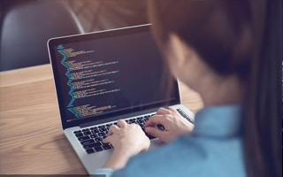 仁怀 ,php声明和调用变量的符号是什么？